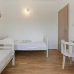 Three-bedroom In Dugogabe 펜션 *
