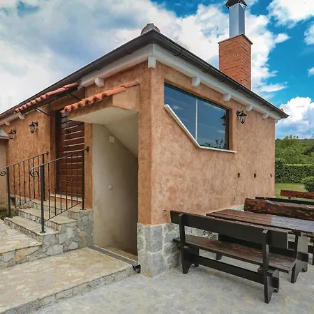 度假居 Three-bedroom In Dugogabe *