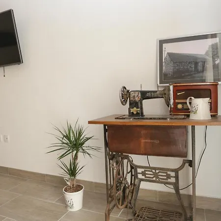 Casa vacanze Three-bedroom In Dugogabe *