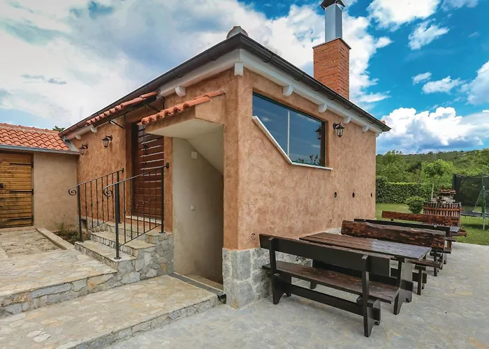 度假居 Three-bedroom In Dugogabe *