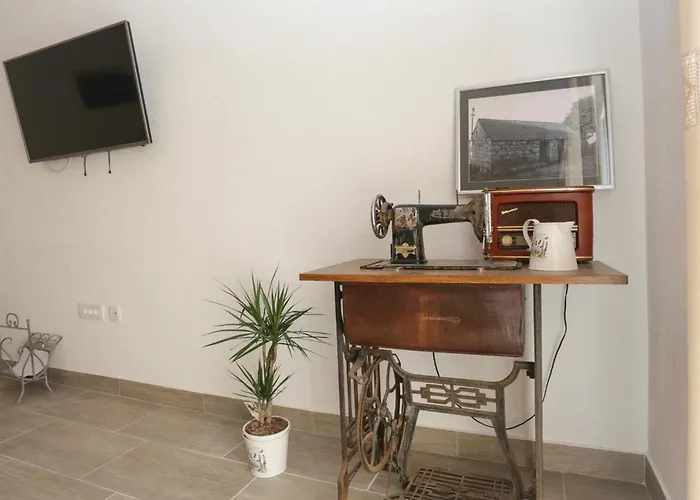 度假居 Three-bedroom In Dugogabe *