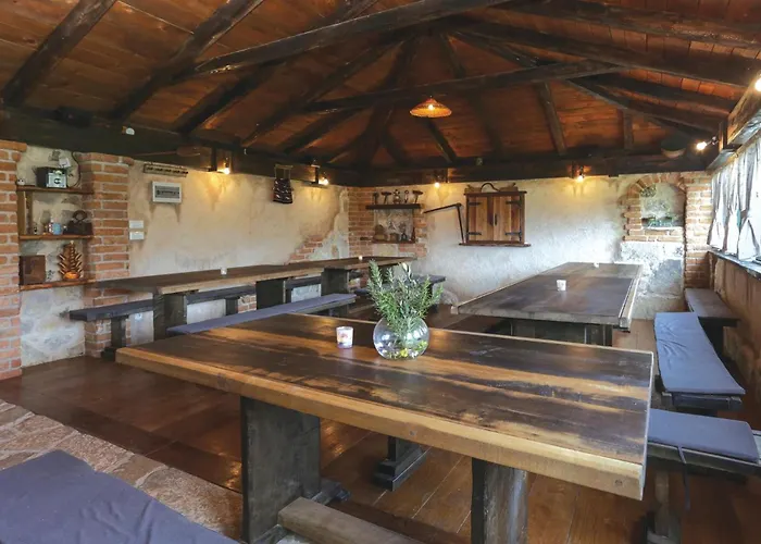 度假居 Three-bedroom In Dugogabe *