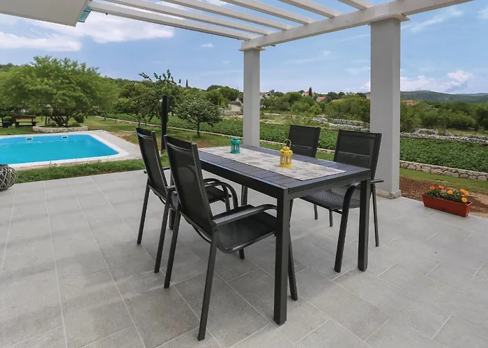 度假居 Three-bedroom In Dugogabe